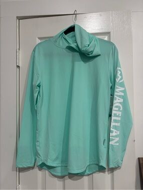 Magellan Outdoors Women’s Mint Green Long-Sleeve Rash Guard Hoodie